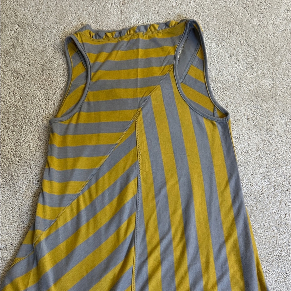Buffalo Yellow and Gray Sleeveless Top - Picture 3 of 4